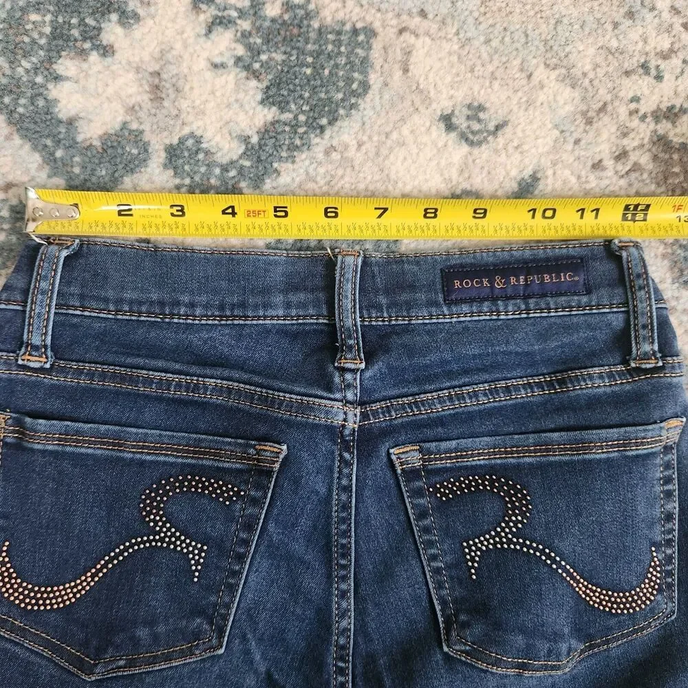 Rock & Republic Womens Size 4 Berlin Embroidered Pockets Blue Straight Jeans